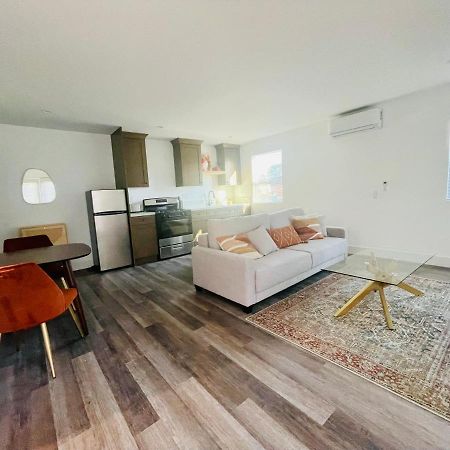 ロサンゼルスModern Gem 2 Miles From Sofiアパートメント エクステリア 写真